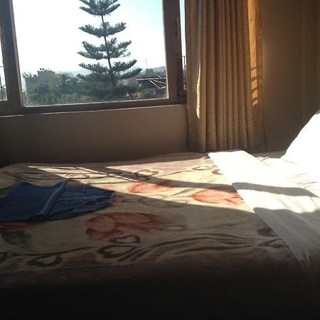 Hotel Aagaman Kathmandu Bagian luar foto