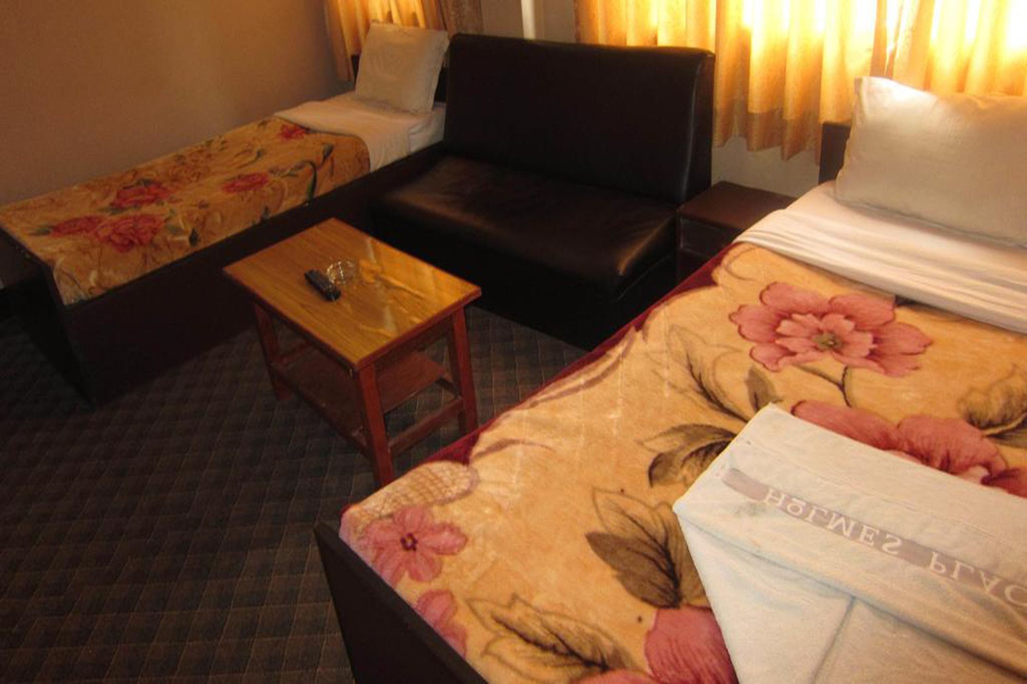 Hotel Aagaman Kathmandu Bagian luar foto
