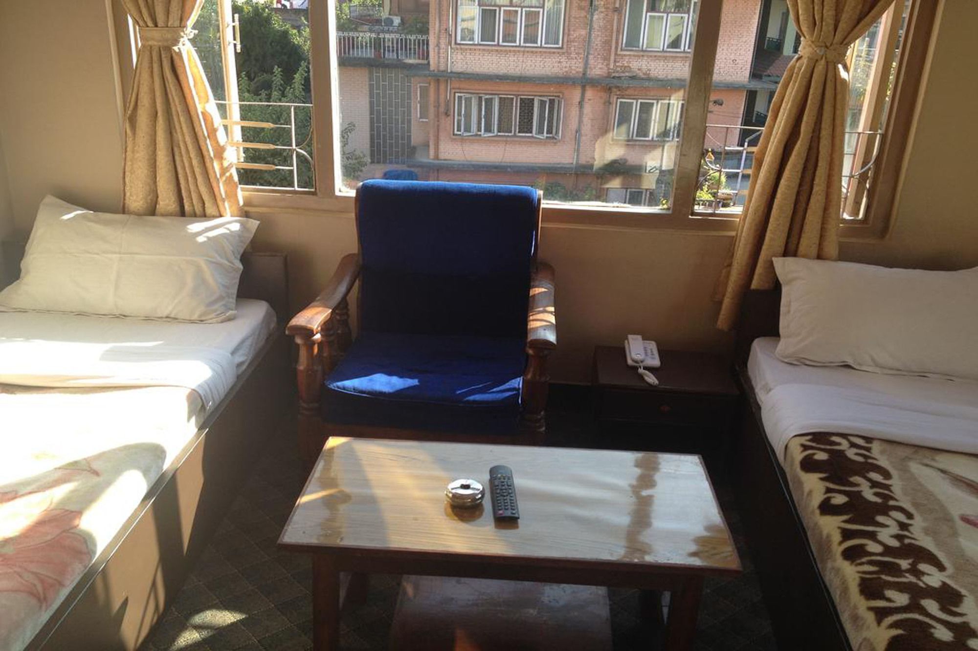 Hotel Aagaman Kathmandu Bagian luar foto