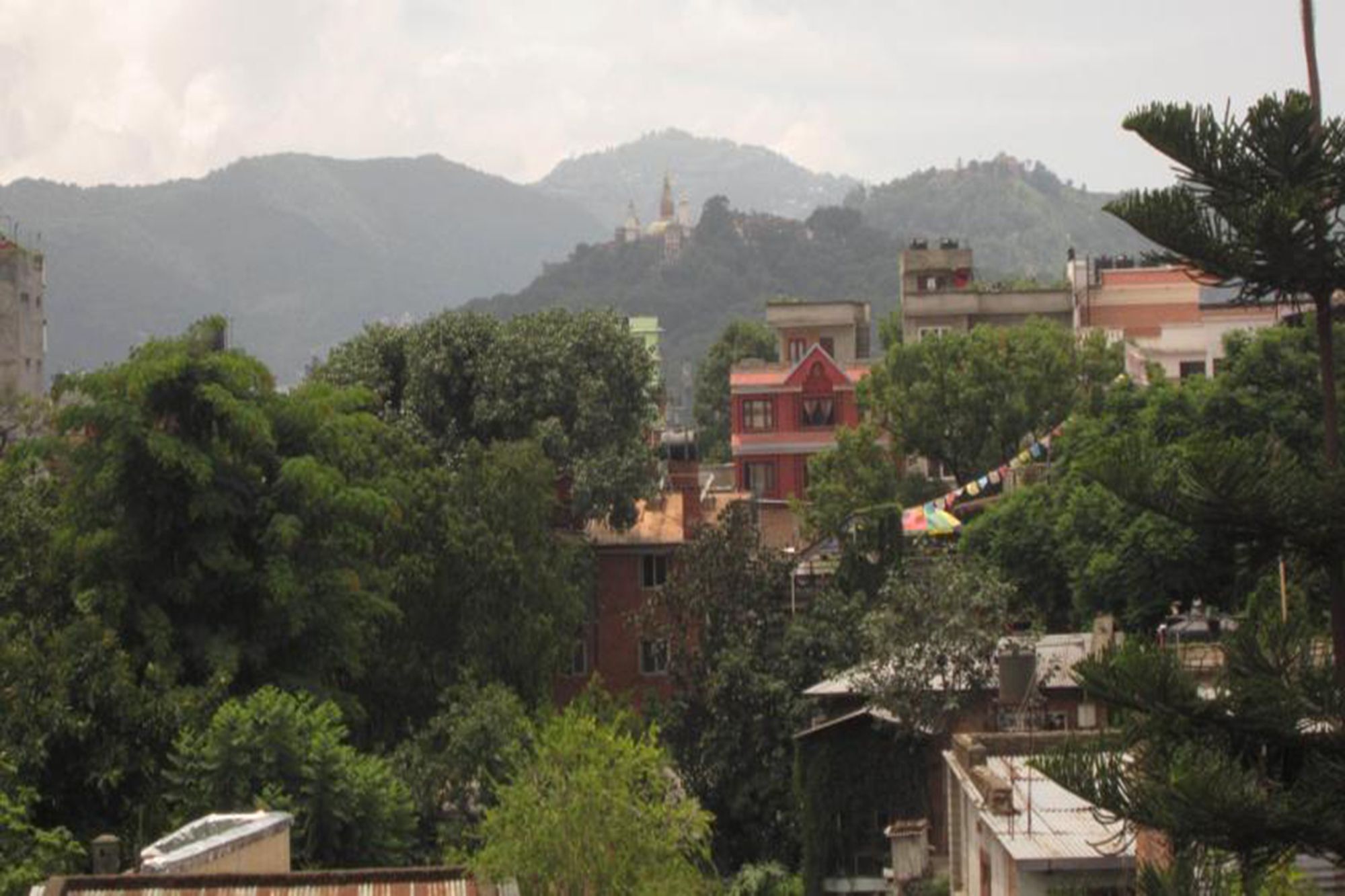 Hotel Aagaman Kathmandu Bagian luar foto